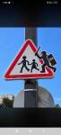 Panneau de passage d’enfants avec autocollant