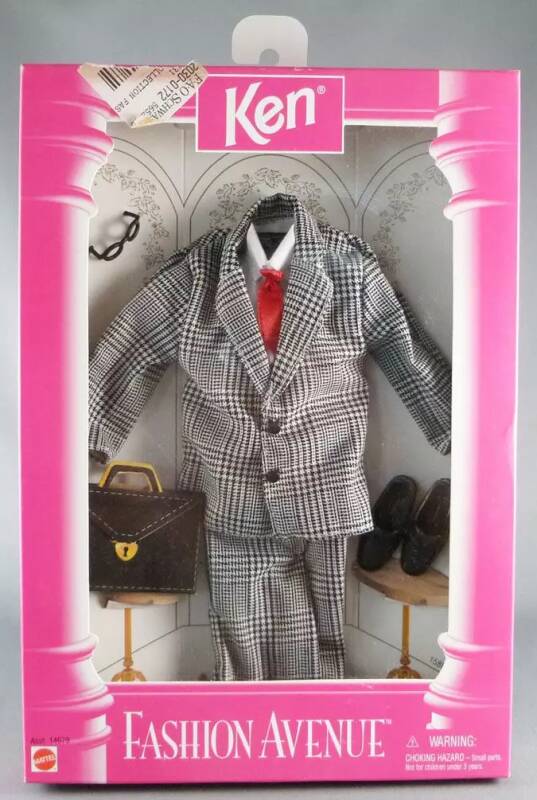 Costume à carreaux pour Ken en boîte