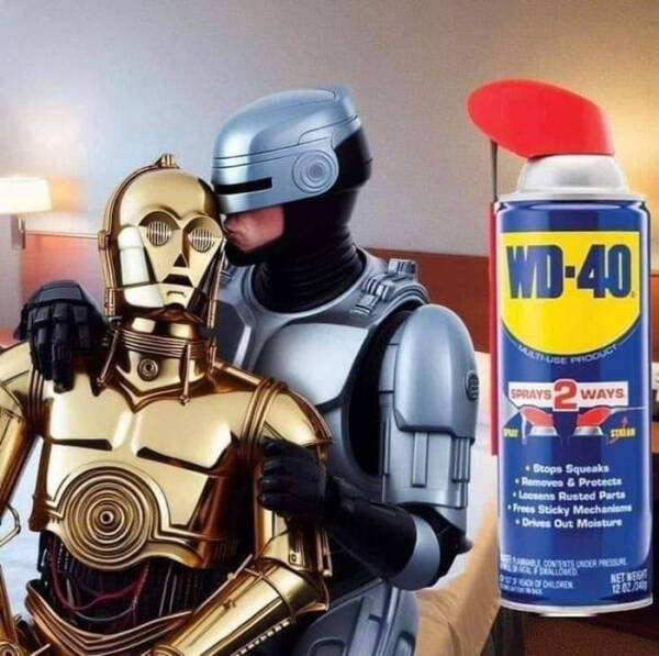 Deux robots et un aérosol WD-40